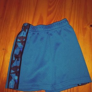 Size 2t shorts